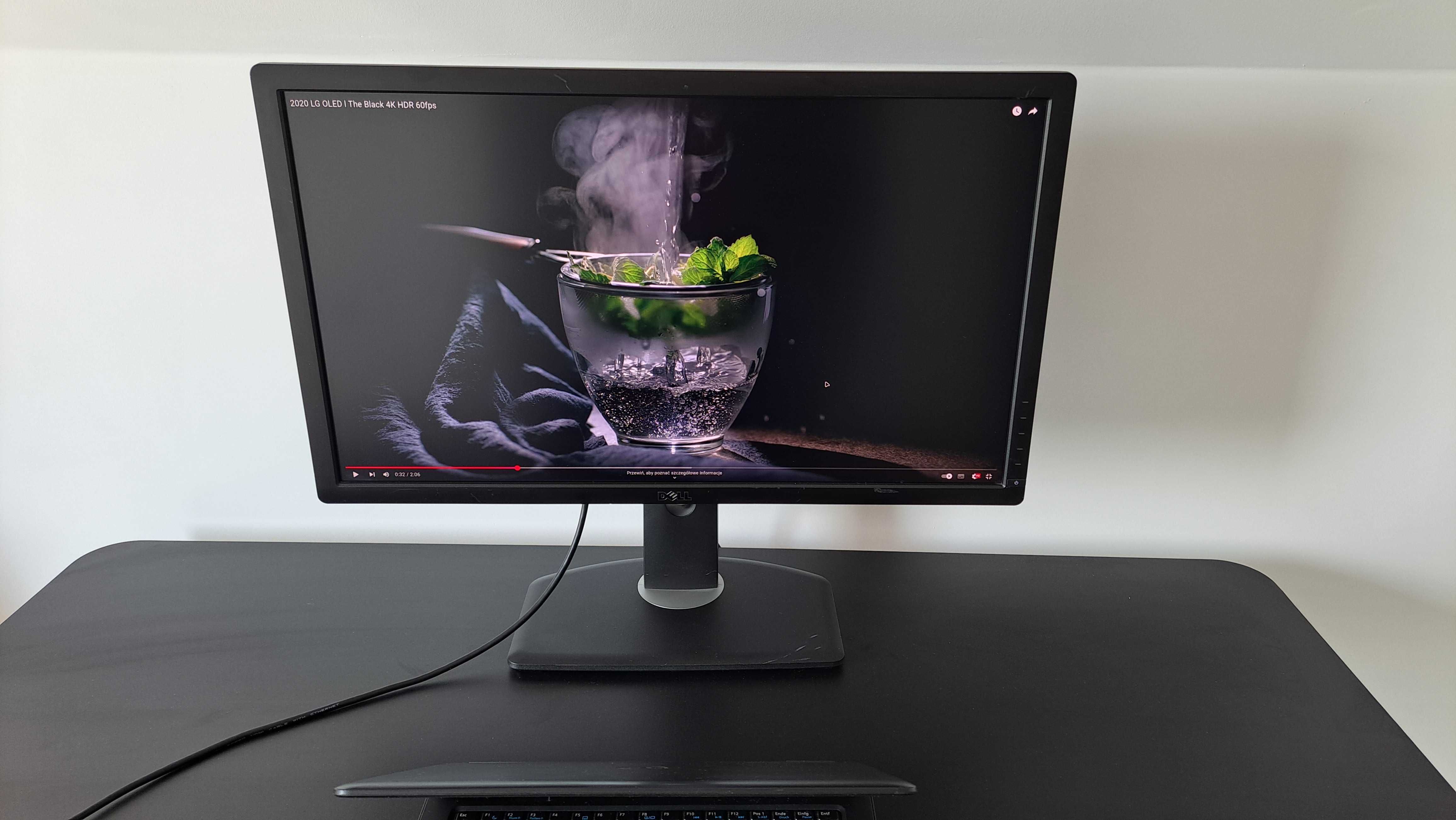 Monitor Dell U2713hb/rozdzielczość 2k/IPS