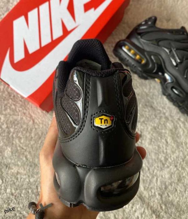 Buty Trampki Nike_Air_Max_TN_Plus_Black_Rozmiar 46