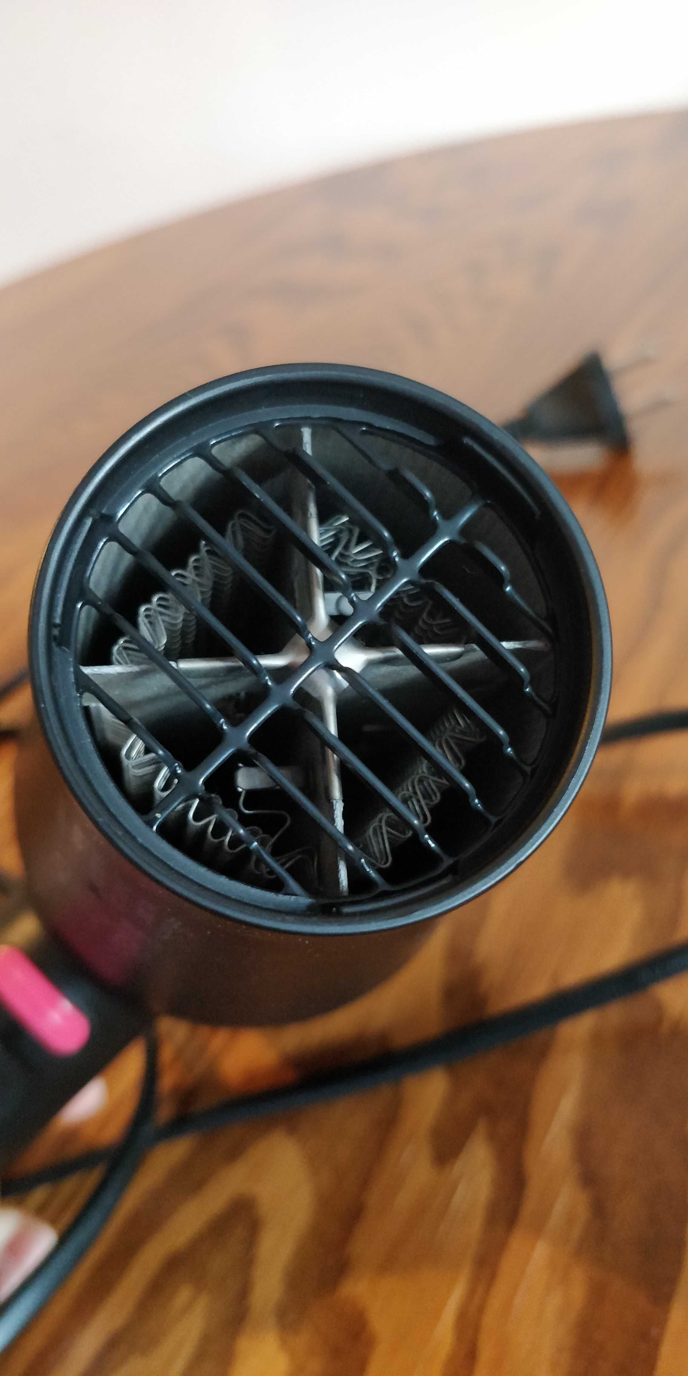 Suszarka do włosów Rowenta Elite Model Look CV8362 – 2100W, jonizacja