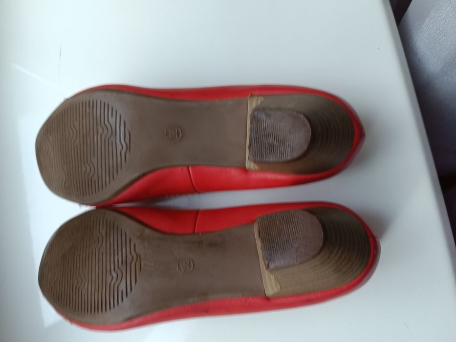 Туфлі жіночі шкіряні червоного кольору MARCO TOZZI 38 розмір