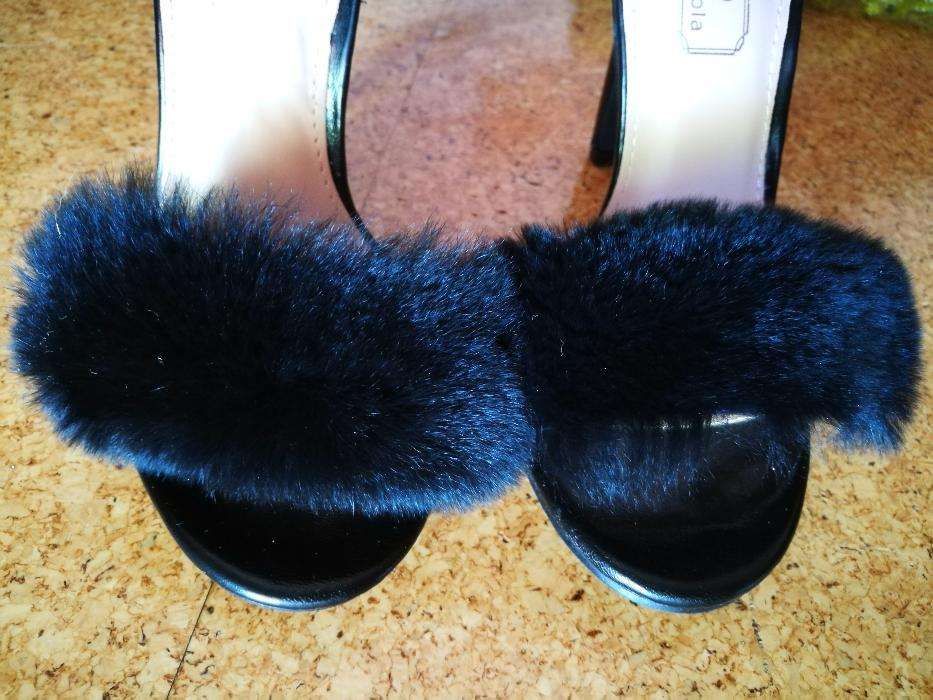 Sapatos pretos