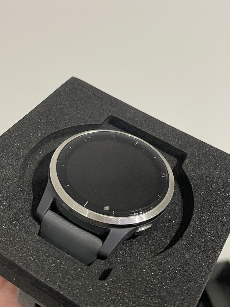 Zegarek Garmin vivoactive 4