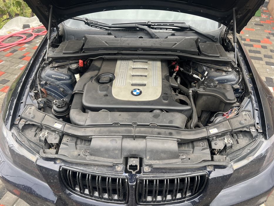 BMW E91 330d 340л.с