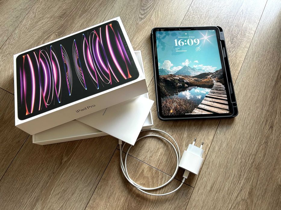 iPad 11 Pro M2 8GB 128GB Szkło Spigen + Etui ESR MNXD3FD/A