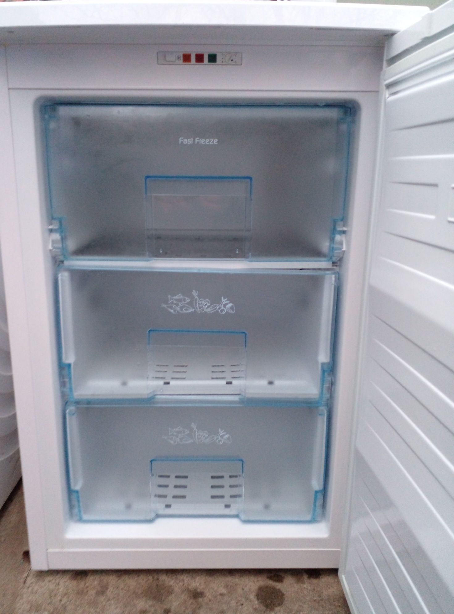 Холодильник Морозильная камера BEKO