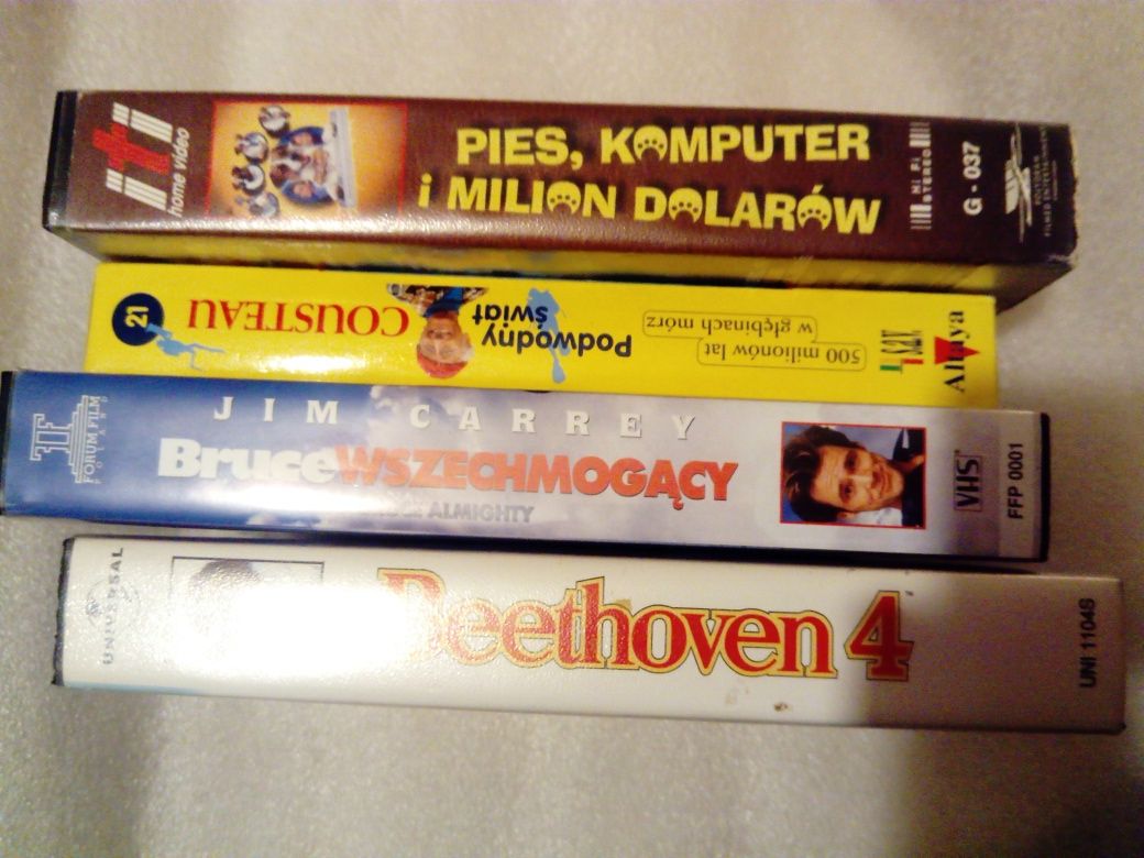 11 szt kaset VHS video filmy w tym unikaty!