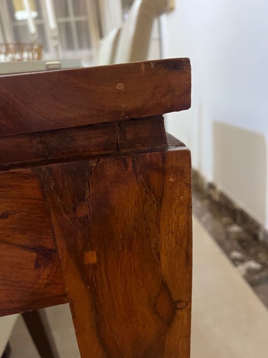 Mesa em madeira maciça Indiana