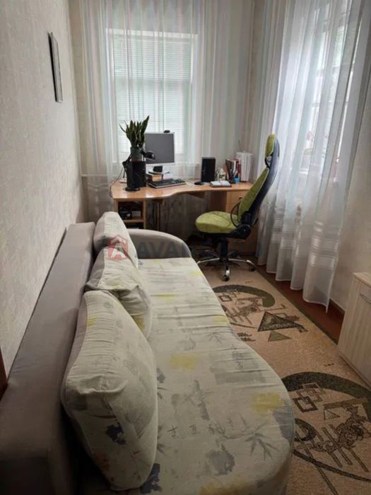 Продам будинок з якісним ремонтом, Комунарський район