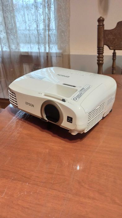 Проектор Epson 5300