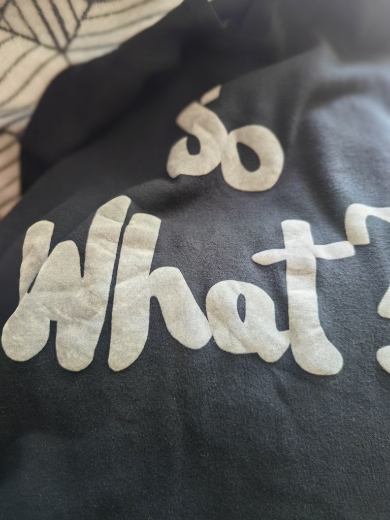 Czarna tunika XS z napisem - So what?