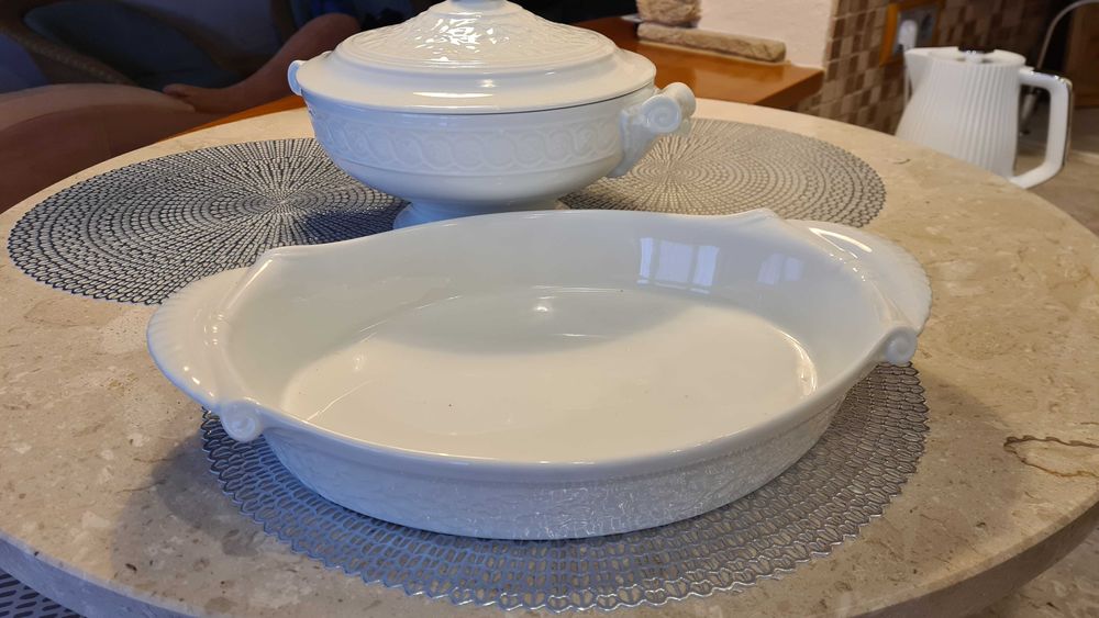BERNARDAUD Соусник "Louvre", V 0,15 л