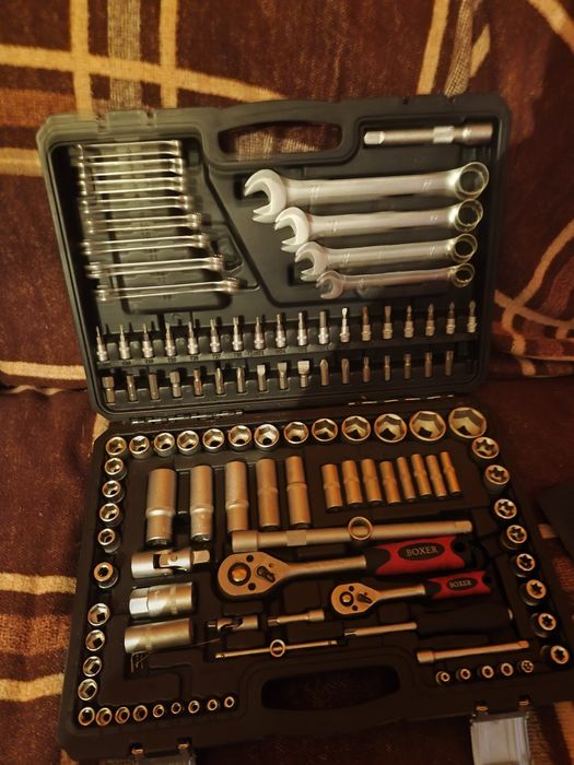 Skrzynka z narzędziami