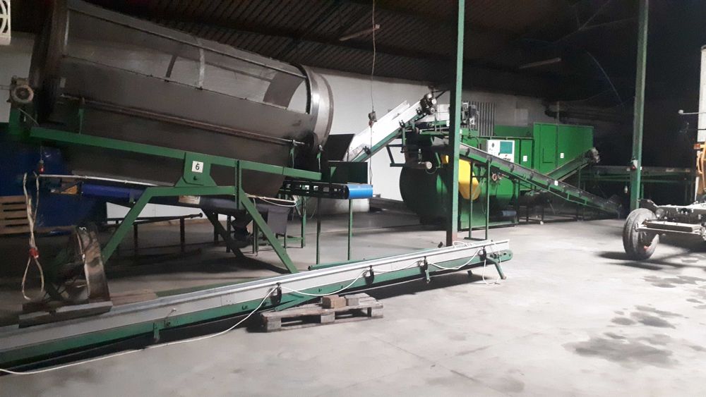 Wialnia do świeżych ziół, przypraw i warzyw zielnych (separator)