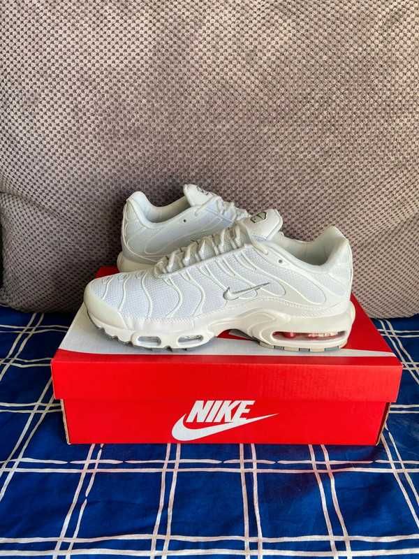 Nike Air Tn_Plus white Męskie moda Oddychający Nowe buty unisex.40
