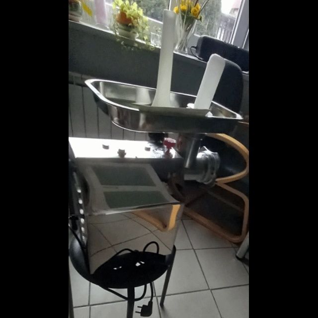 Maszynka do mielenia mięsa typu "Wilk"
