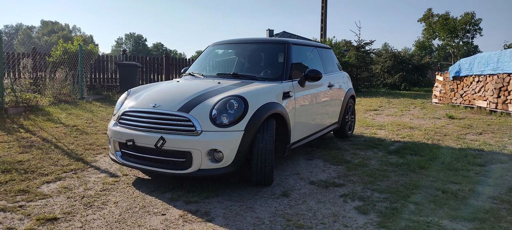 MINI Cooper Bogate wyposażenie,  nienaganny stan, pewny przebieg, godny polecenia