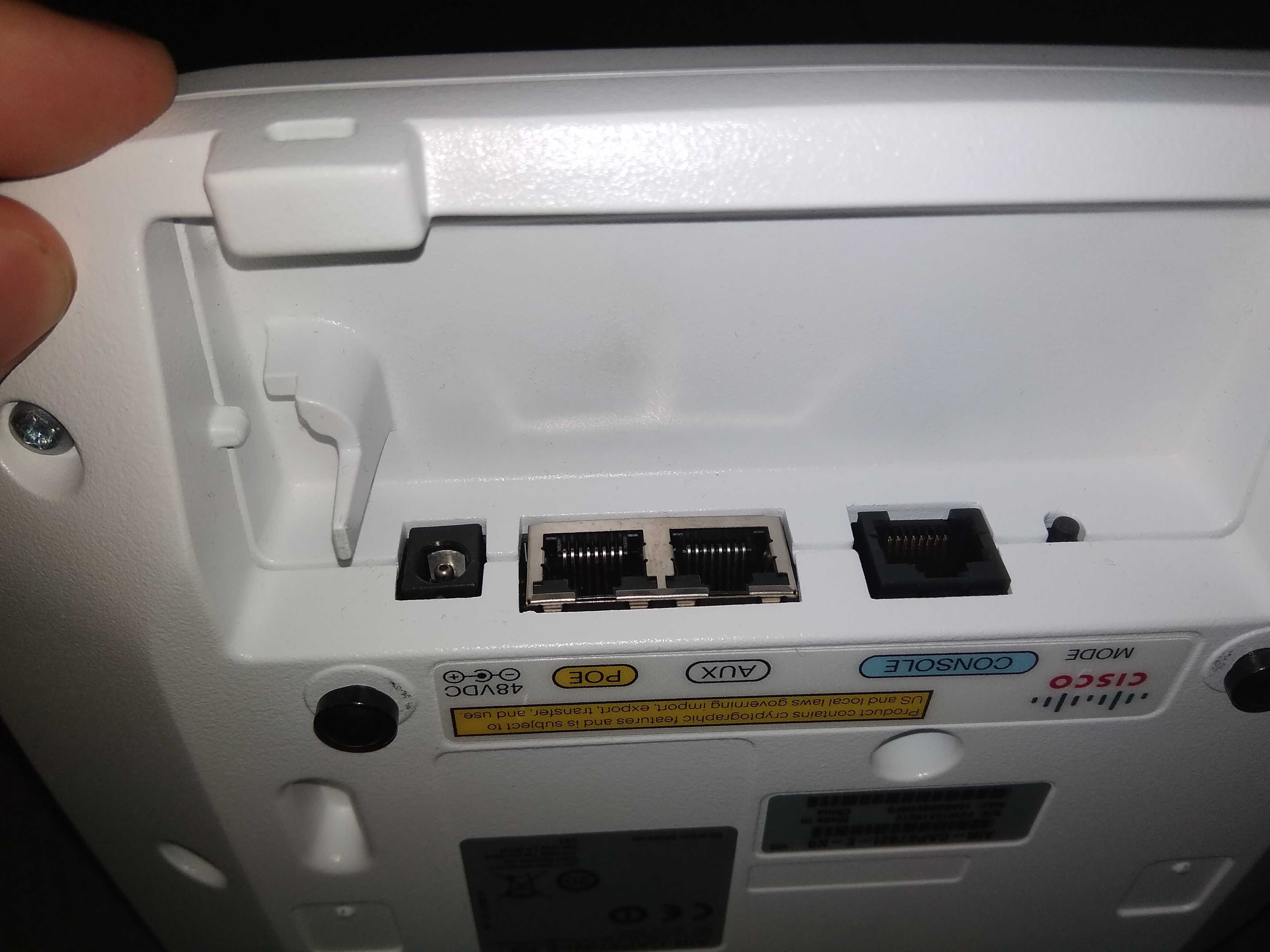 Cisco Access Point (AIR-CAP2702I-E-K9)