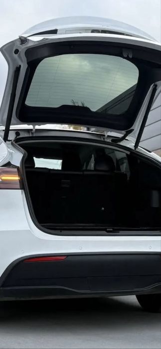 TeslaY 82kw 20022рік