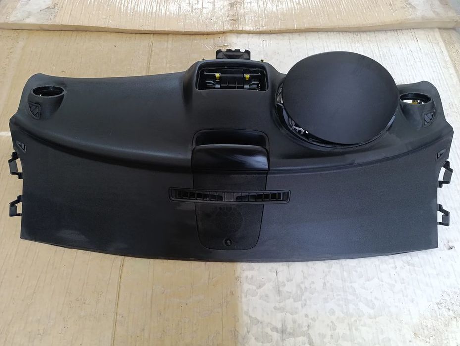 13315252 deska konsola kokpit opel meriva b europa