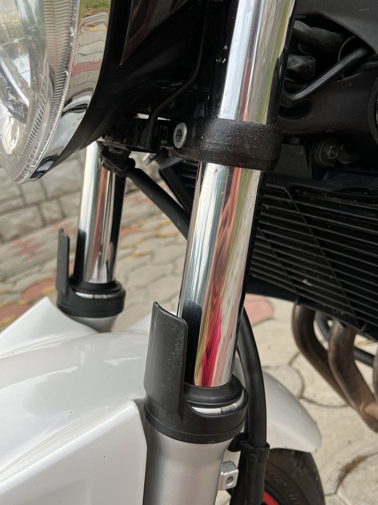 Продам мотоцикл Yamaha Fazer 600 - S2 (FZ-6)
