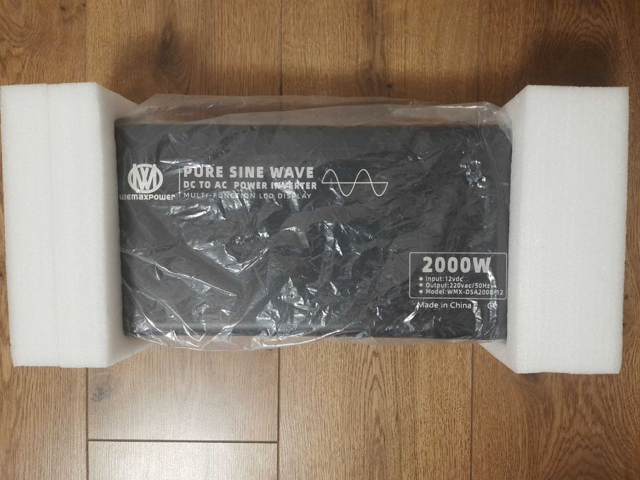 Топовий інвертор Wemaxpower 12V-220V 2000W/4000W чистий синус, дисплей