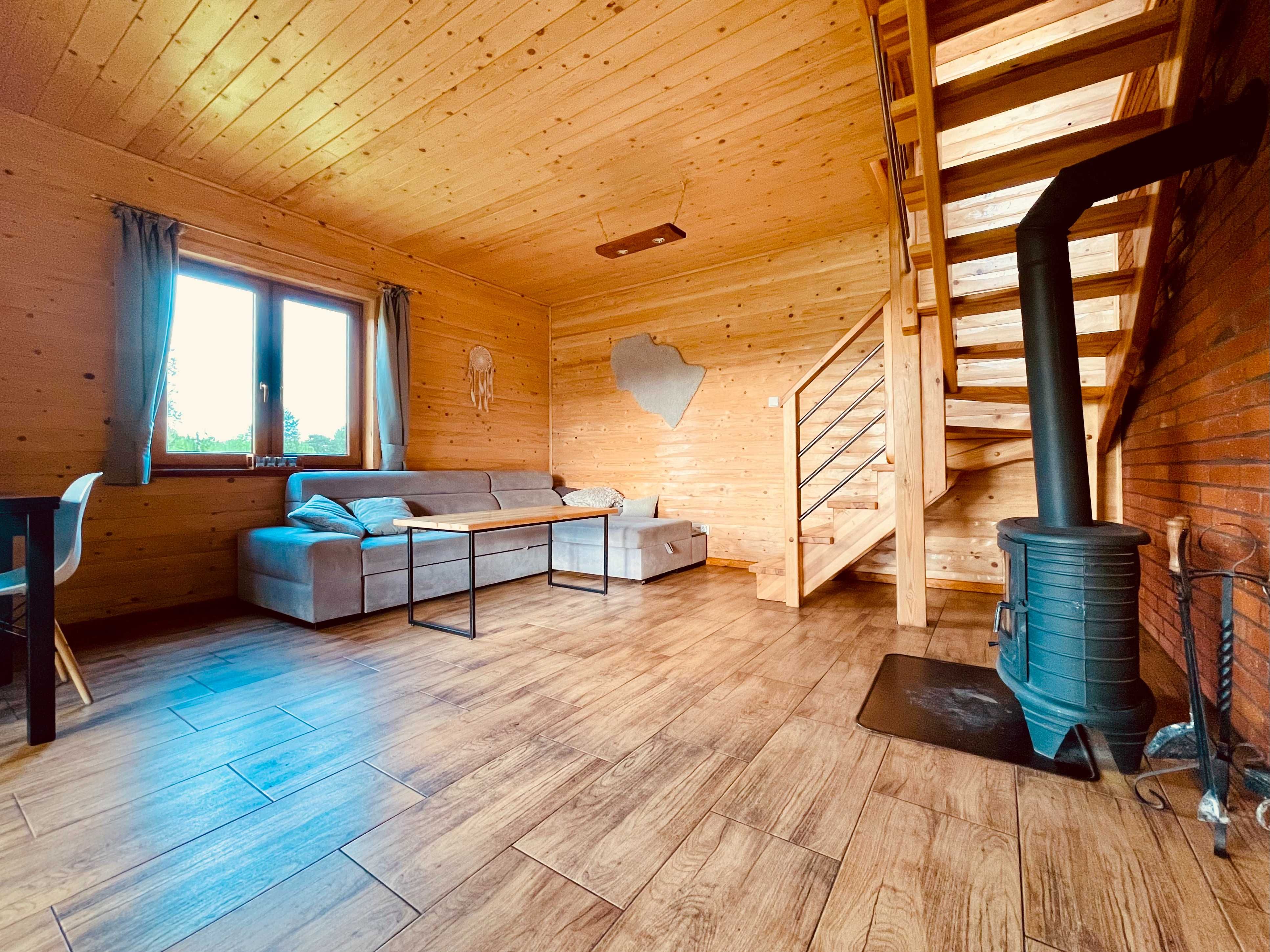 Dom całoroczny nad jeziorem,spokojna okolica,sauna