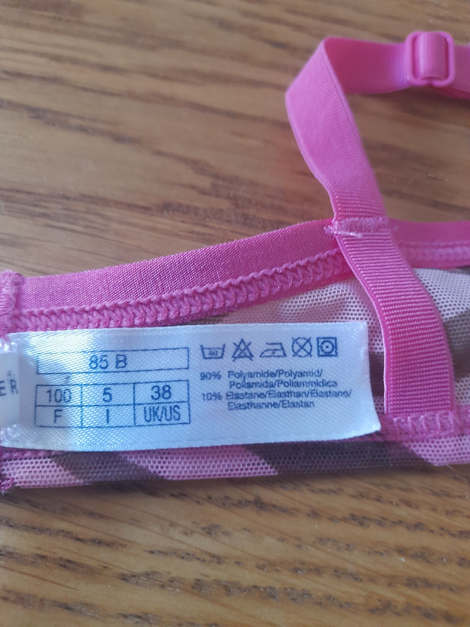 Biustonosz Tommy Hilfiger 85 B, us/uk 38