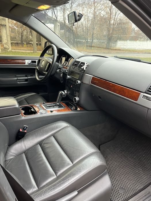 Продам Фольцваген Туарег 2006