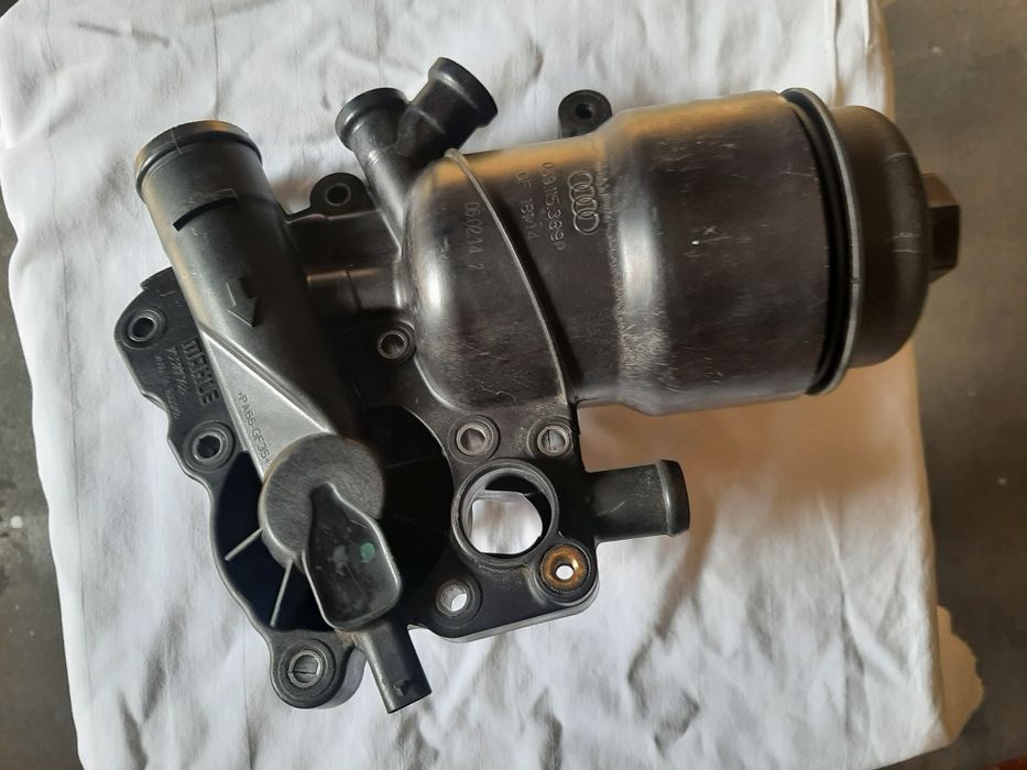 Корпус масляного фільтра 059115389Р на двигун 3.0 дизель..