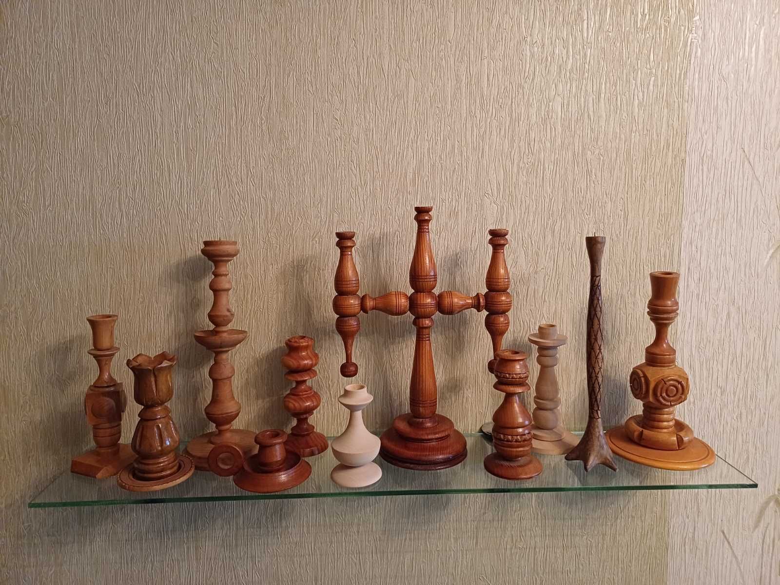 Продам ПОДСВЕЧНИКИ деревянные, старинные коллекционные, керамический