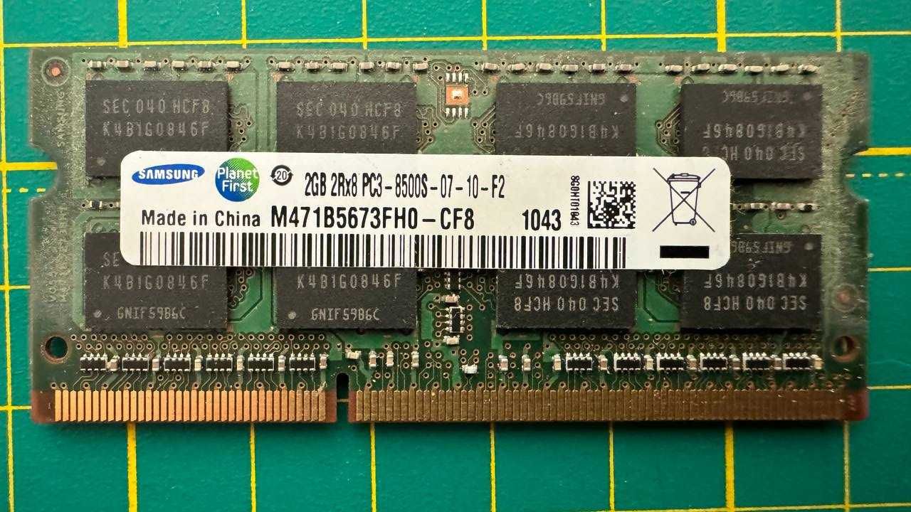 Пам'ять Samsung DDR3  PC3-8500S-07-10-F2