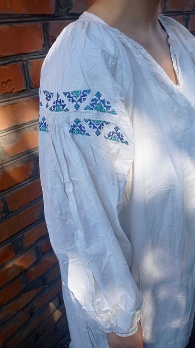 Сорочка вишита. Красива. Старовинна вишиванка. Київщина.