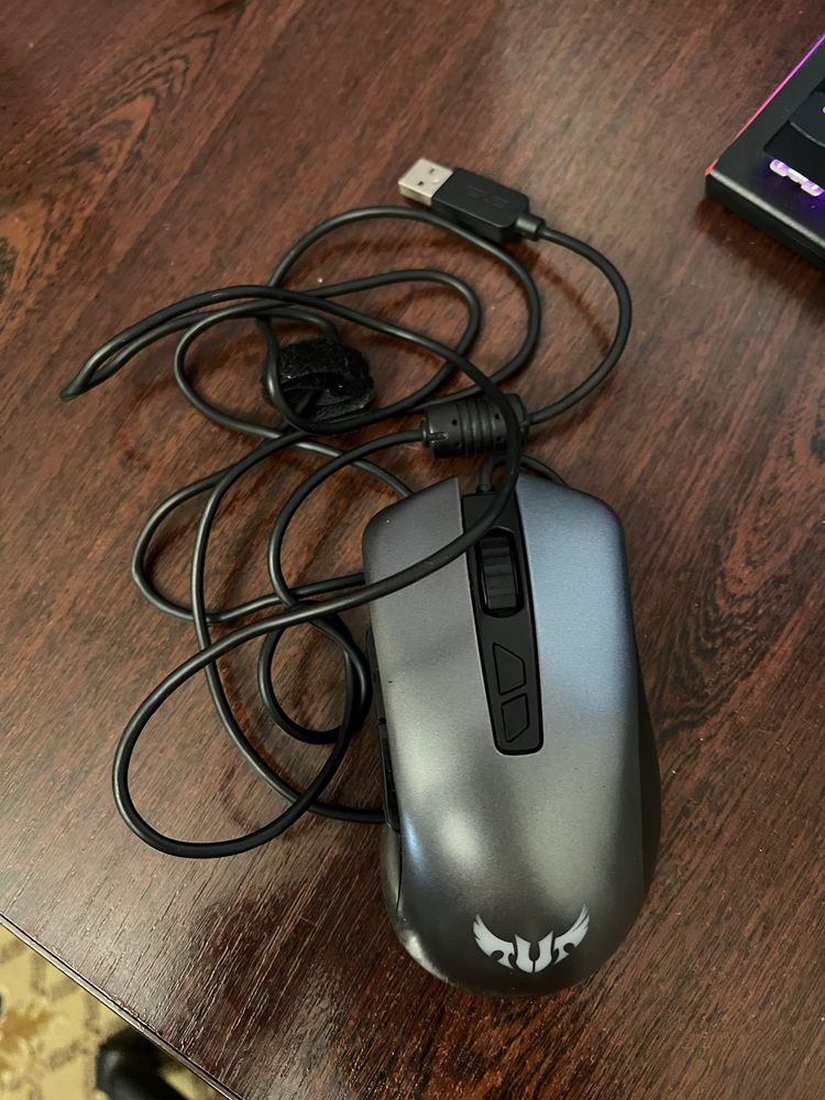Продам игровую мышку asus tuf gaming