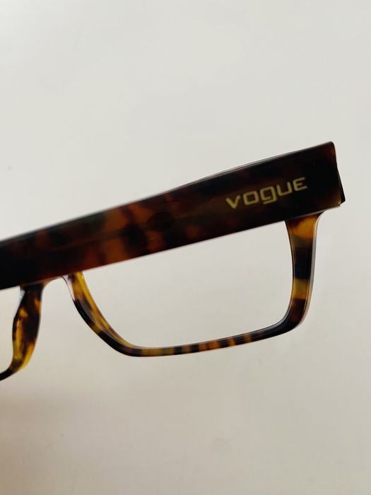 Óculos Armação Vogue