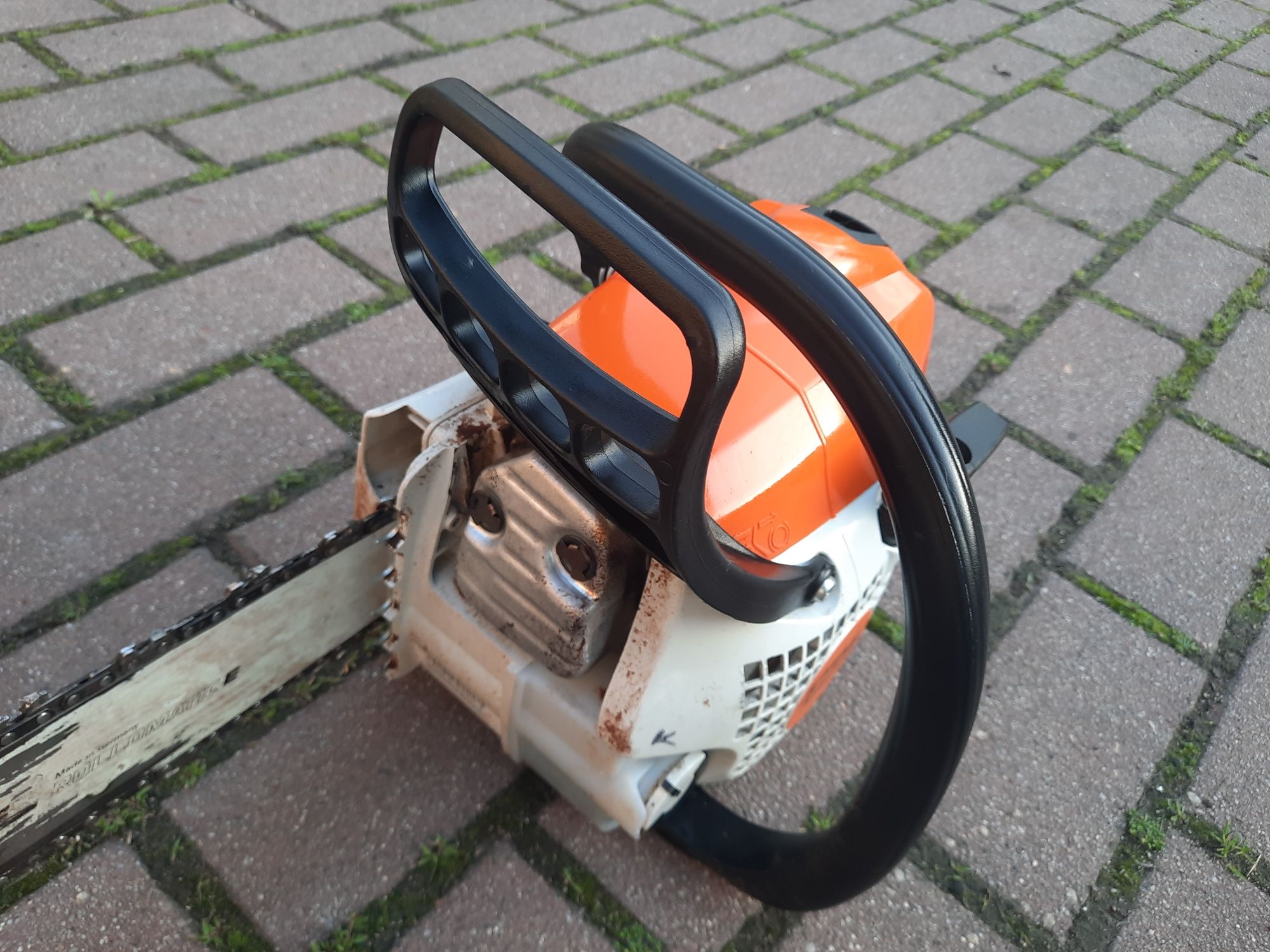 Piła STIHL MS 211  2,3 KM pilarka