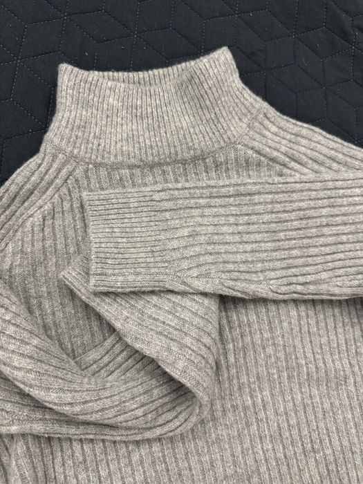 Светр , гольф  водолазка Reserved