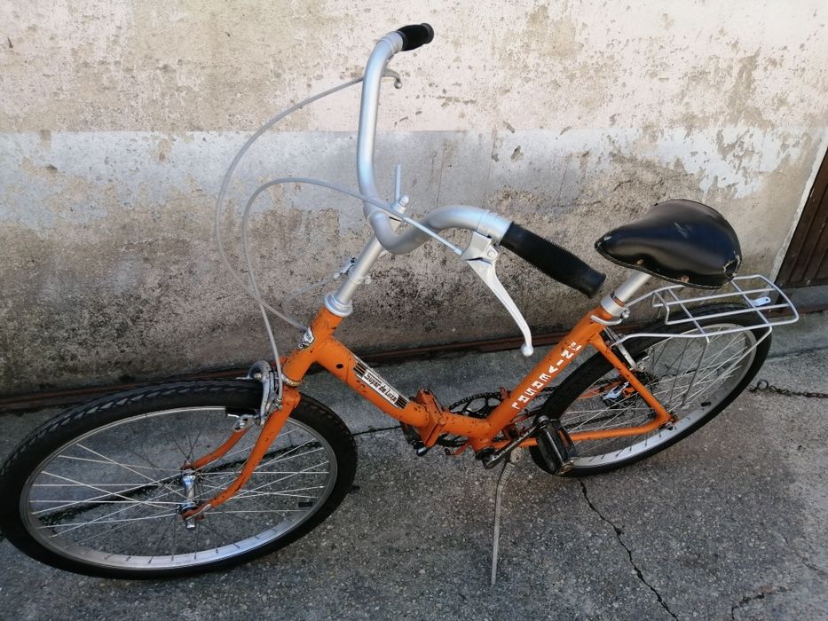 Bicicleta antiga / Alugo