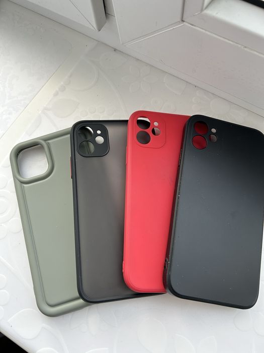 Чохли на айфон 11