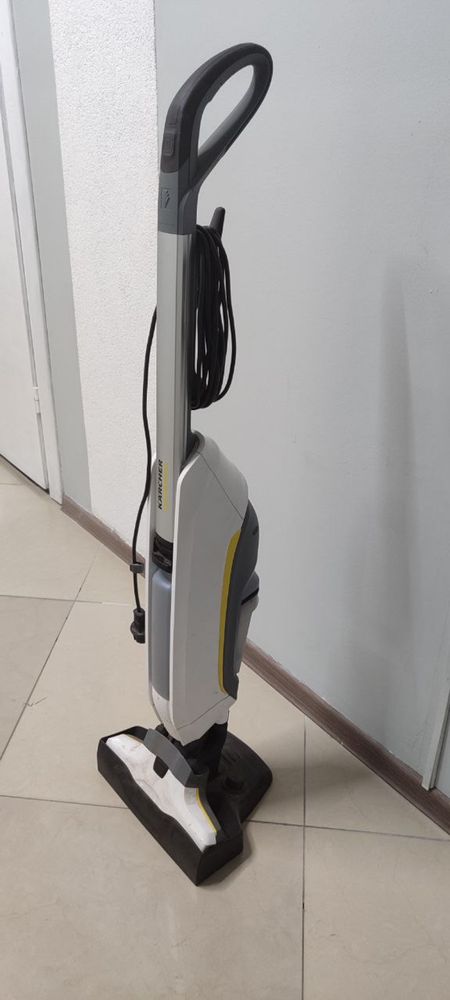 Миючий пилосос Karcher