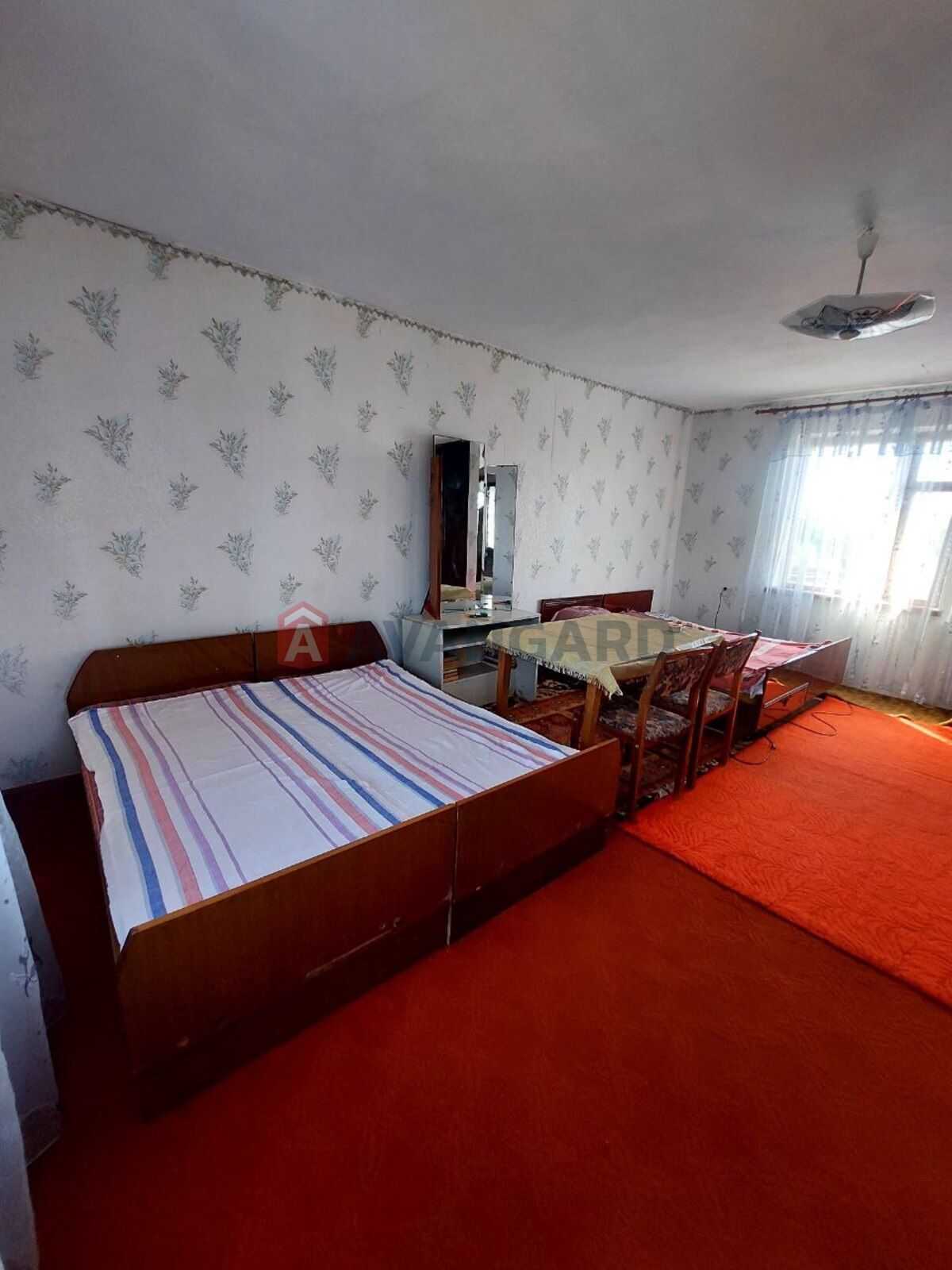 Продам дачу біля лісу та озера