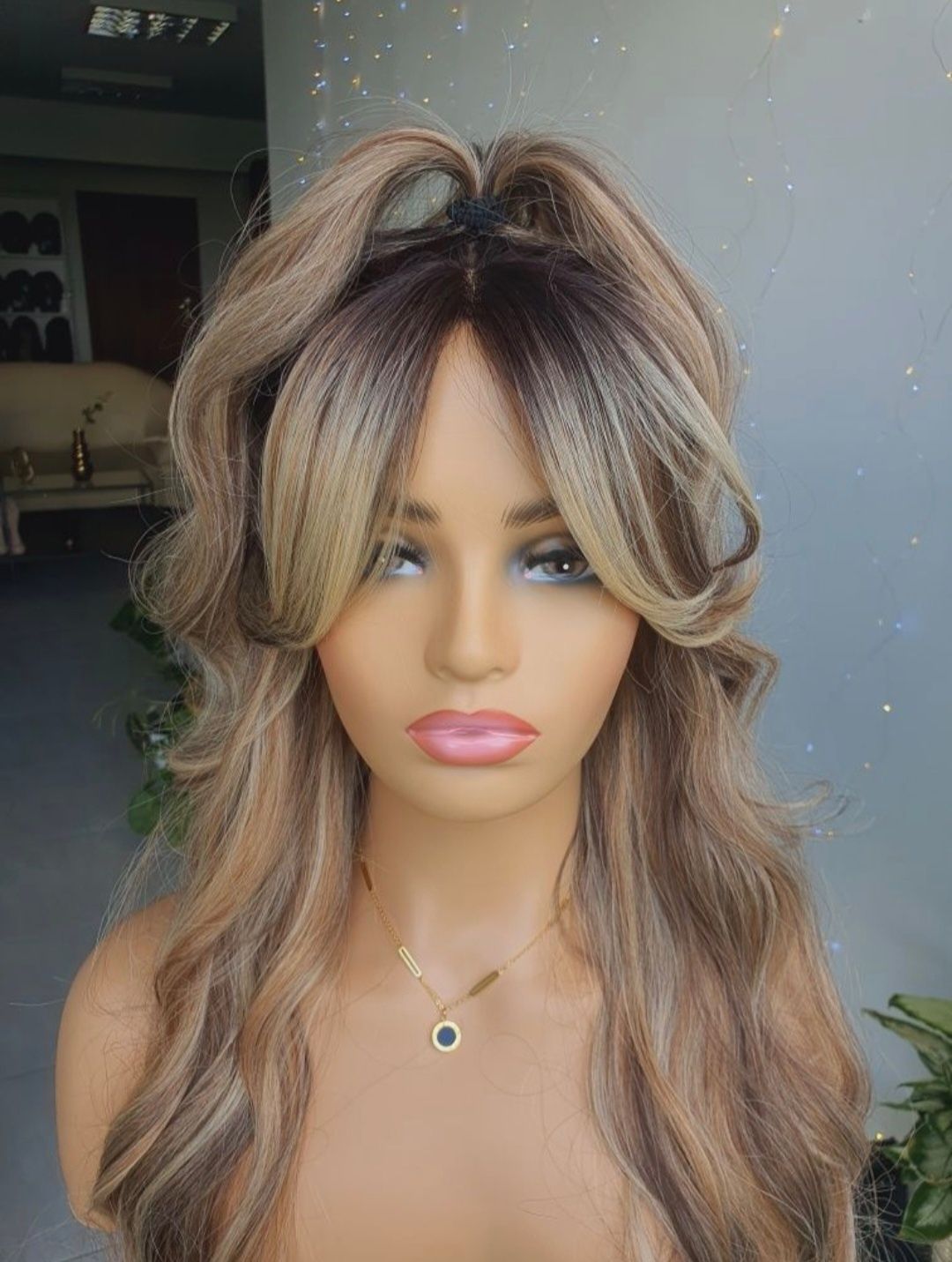 Długa perukanaturalna fryzura Jennyfer blond 3D baleyage fale 70 cm