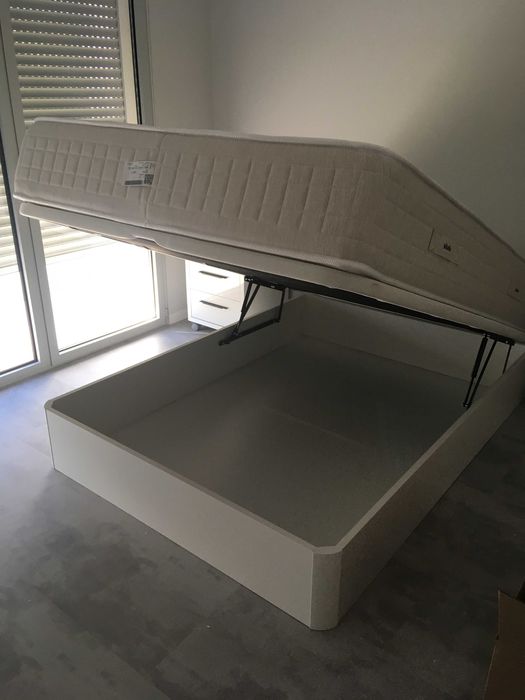 Sommier com arrumação inferior e colchão Pikolin a estrear 1.4m*1.9m*