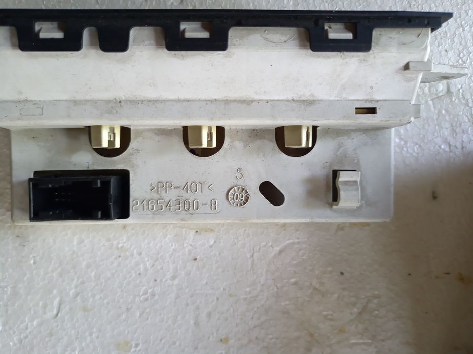 Wyświetlacz radia Peugeot 206+ plus