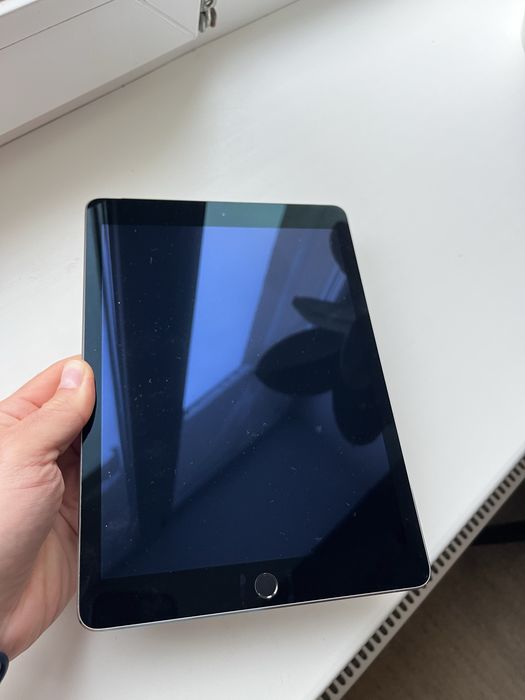 Apple iPad Air 2 покоління 64Gb А1567 з LTE