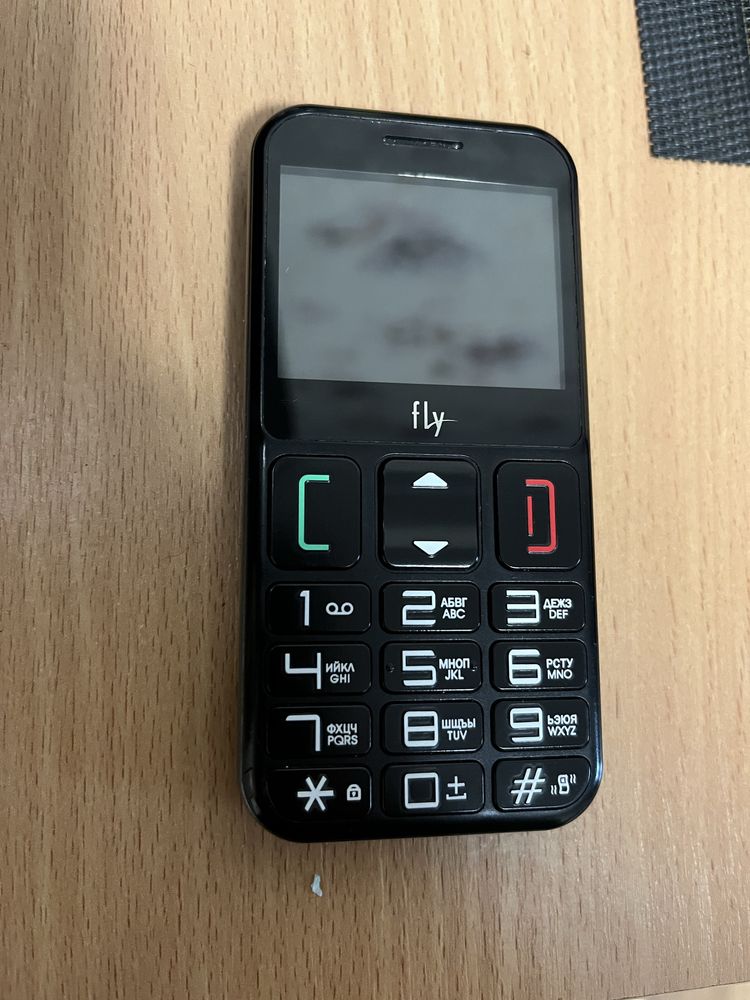 Мобільний телефон Fly Ezzy 9