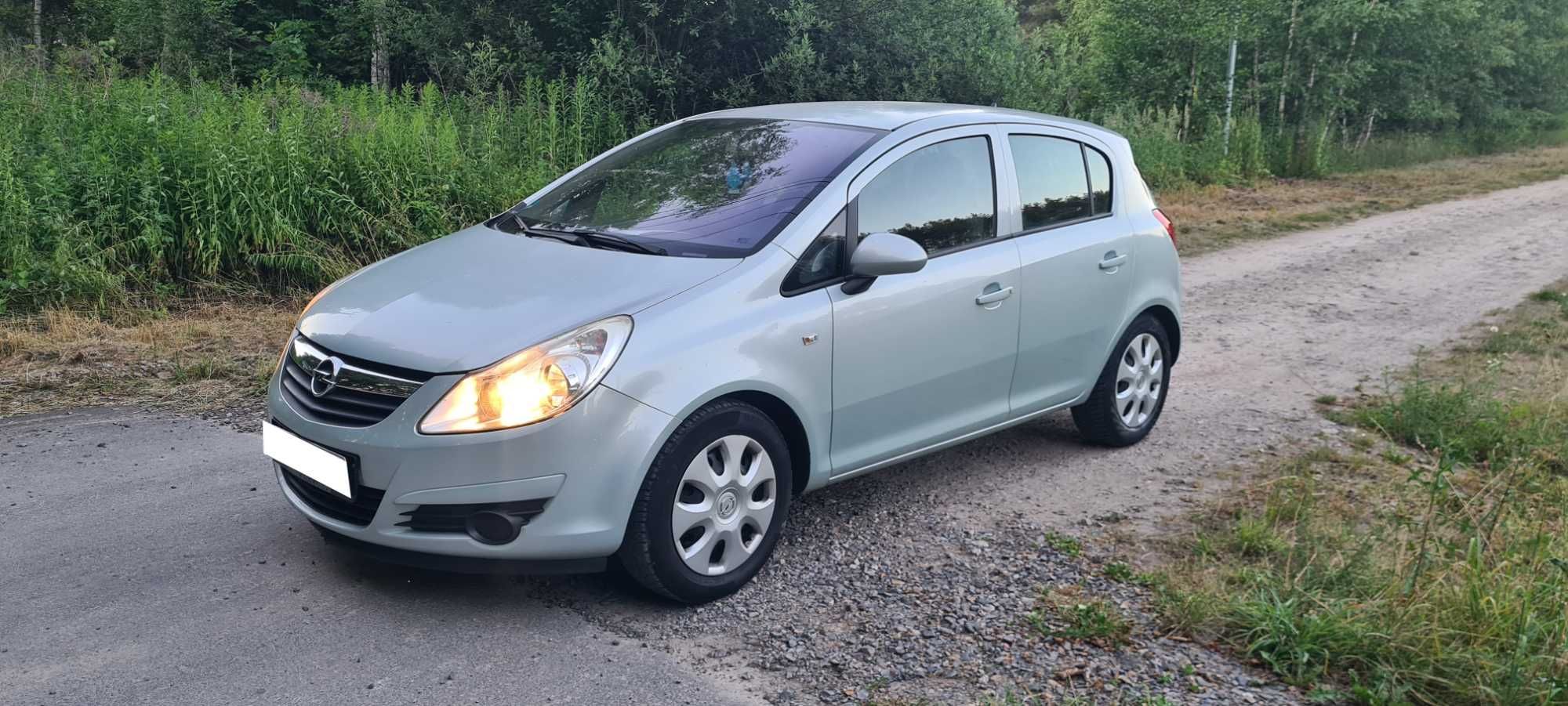 Opel Corsa***Benzyna***Klima***5 drzwi