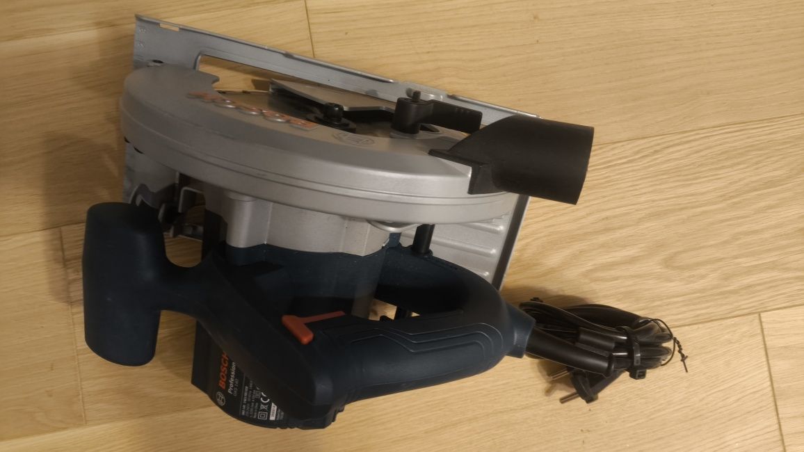 Piła tarczowa BOSCH GLS 140 Professional