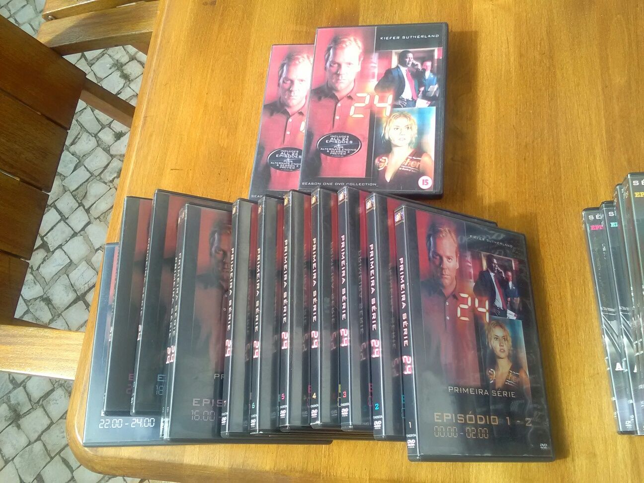 DVD várias séries e alguns selados