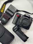 Nikon d7000 з обʼєктивом 50мм + 18-105 + спалах