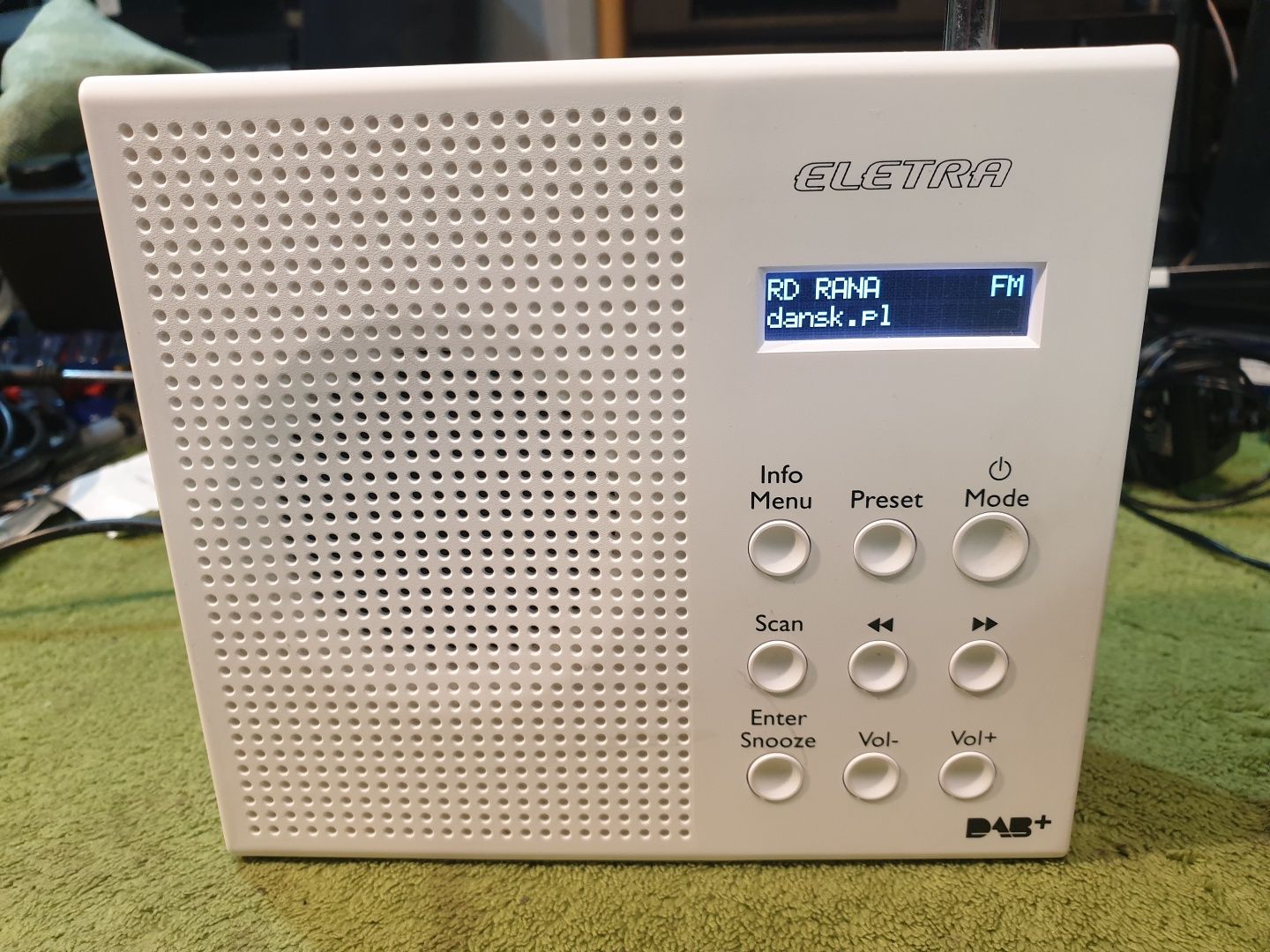ELETRA DAB+, FM radio tranzystorowe.